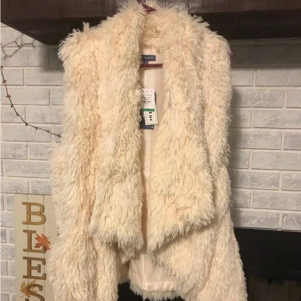 Size Large Democracy Faux Fur Vest - New with tags